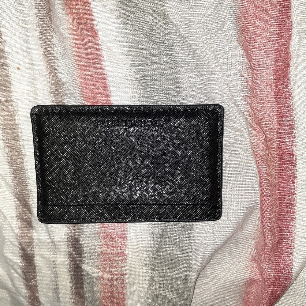 Michael kors purse with wallet - Picture 3 of 4